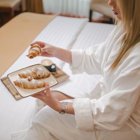 Hotel Marshal Nikšić Esterno foto